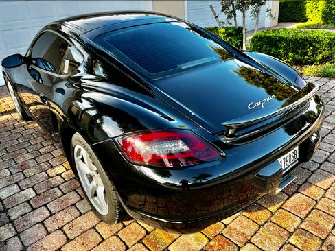 Used 2008 Porsche Cayman image 6
