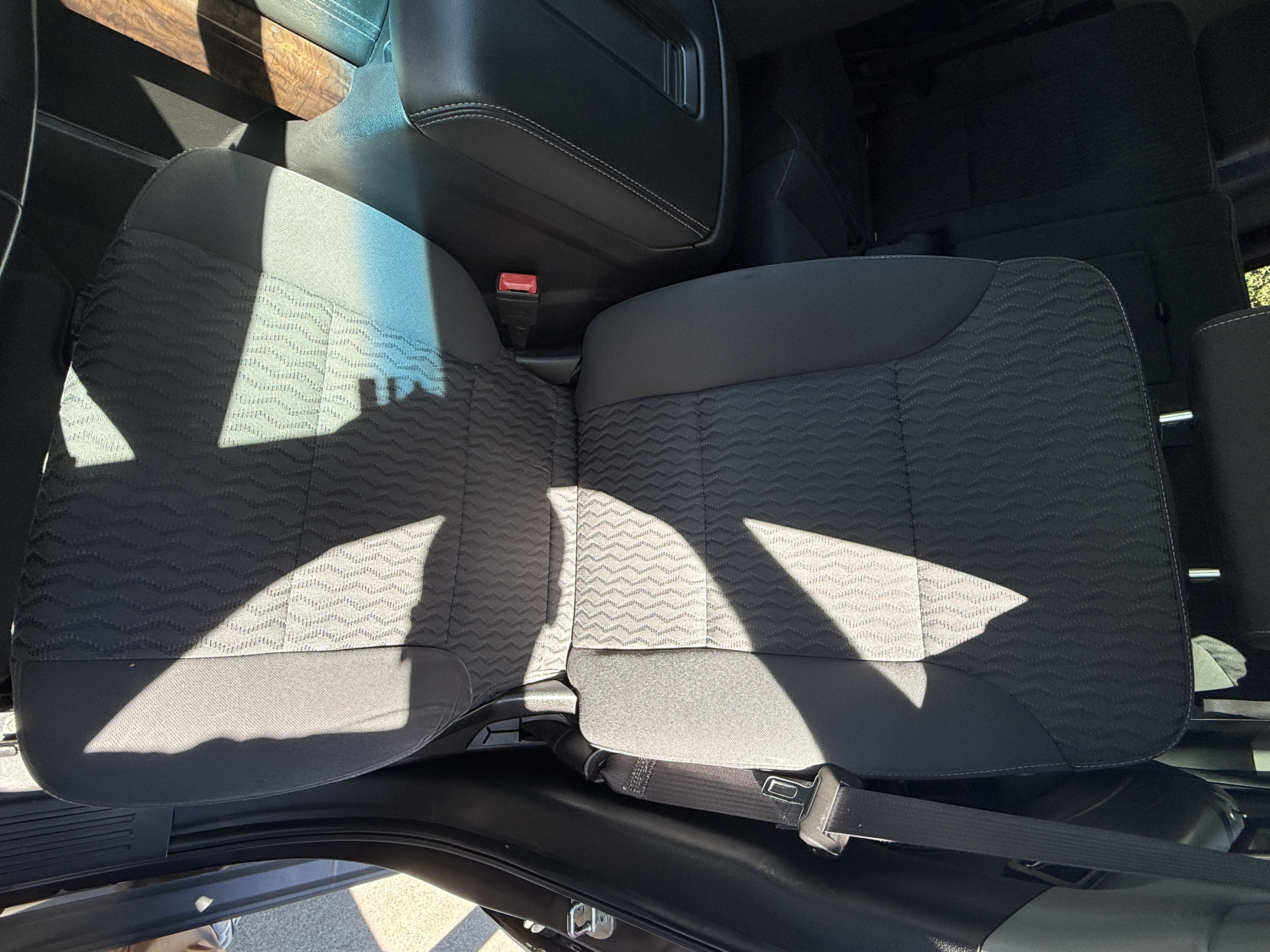 Used 2017 Chevrolet Tahoe LS AWD/4WD image 18