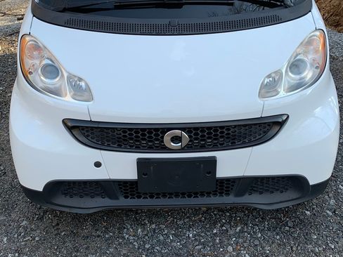 Used 2014 smart fortwo passion image 32