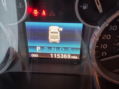 Used 2014 Toyota Tundra SR5 RWD image 11