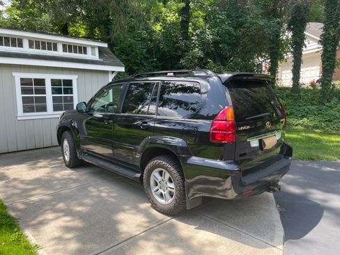 Used 2004 Lexus GX 470 AWD/4WD image 4