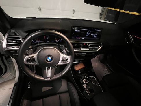 Used 2022 BMW X3 xDrive30i w/ M Sport Package 2 image 9