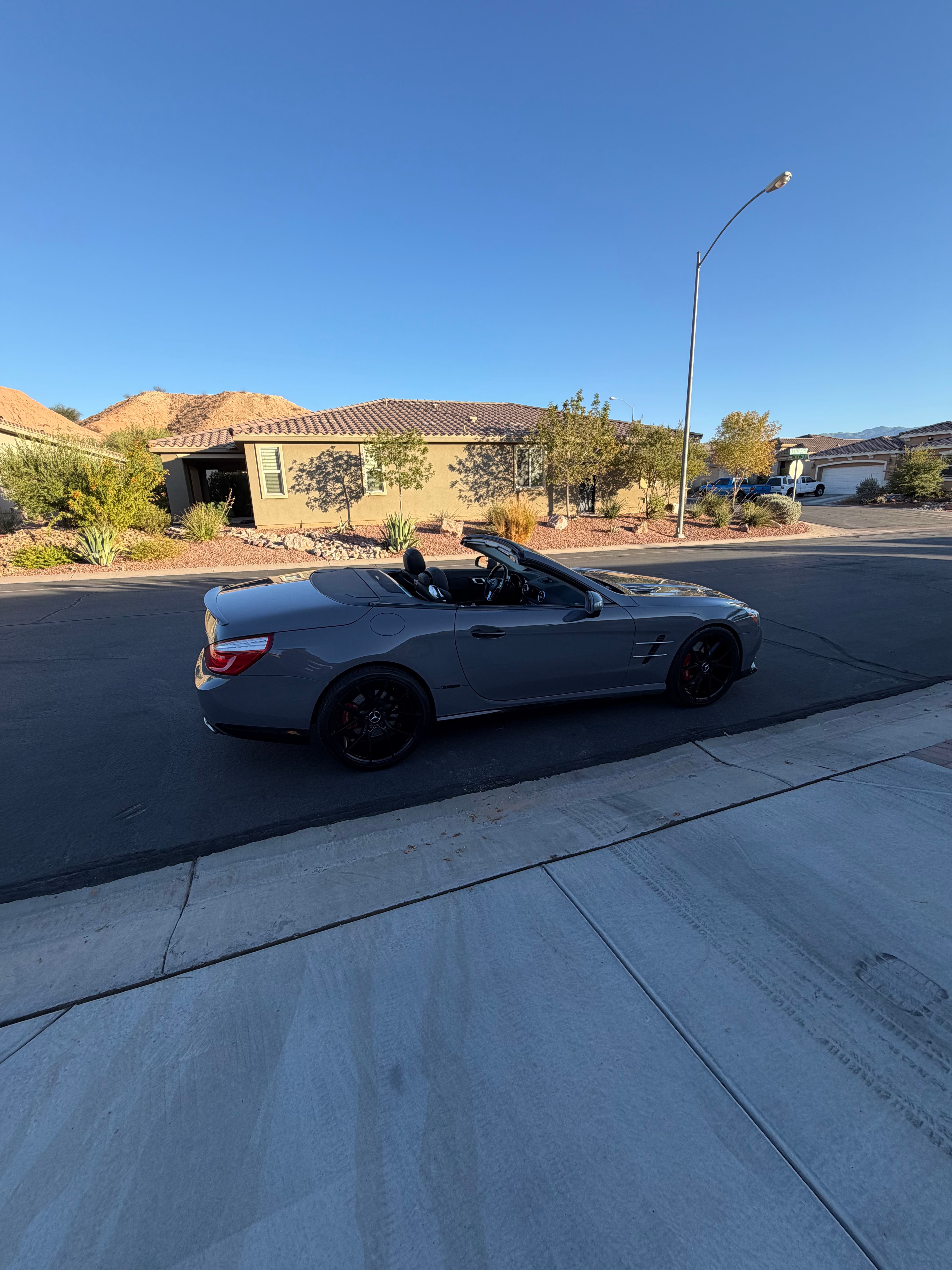Used 2013 Mercedes-Benz SL 550 image 17