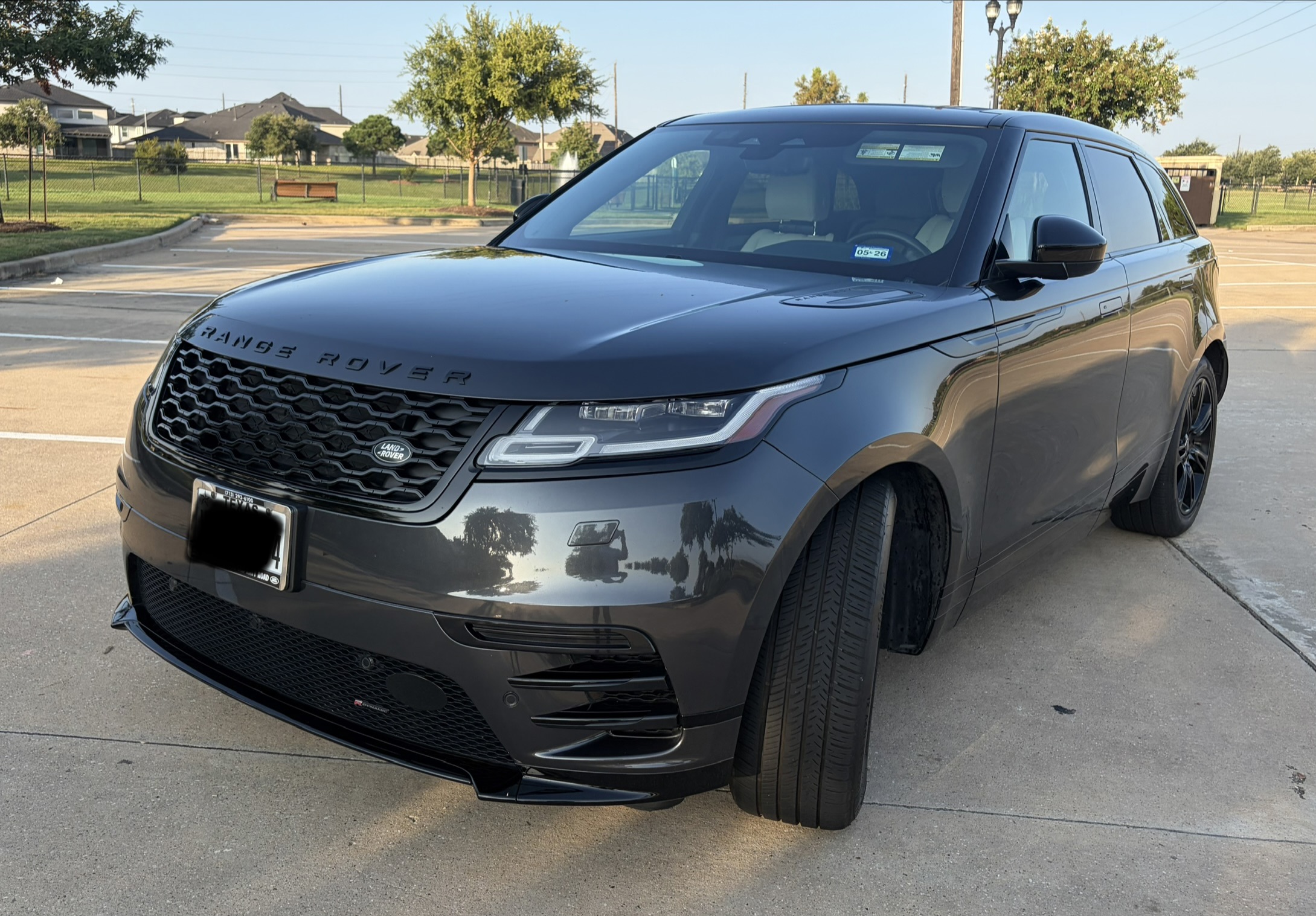 Used 2023 Land Rover Range Rover Velar R-Dynamic S AWD/4WD image 1