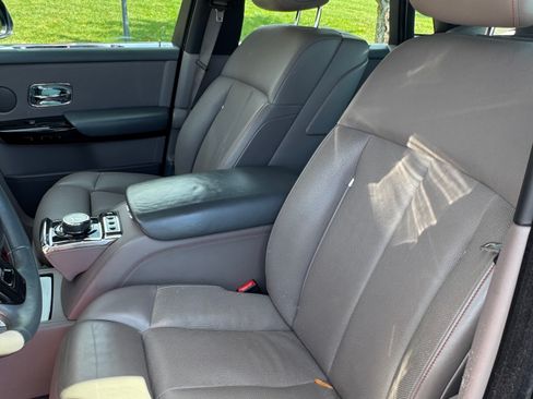 Used 2018 Rolls-Royce Phantom Sedan image 15