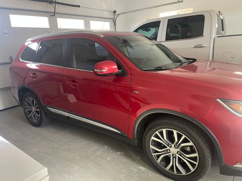 Used 2016 Mitsubishi Outlander GT image 6