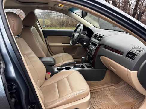 Used 2011 Ford Fusion SEL w/ 301A Rapid Spec Order Code image 9