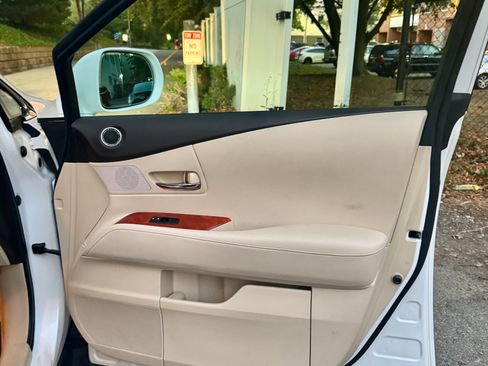 Used 2010 Lexus RX 350 2WD image 14