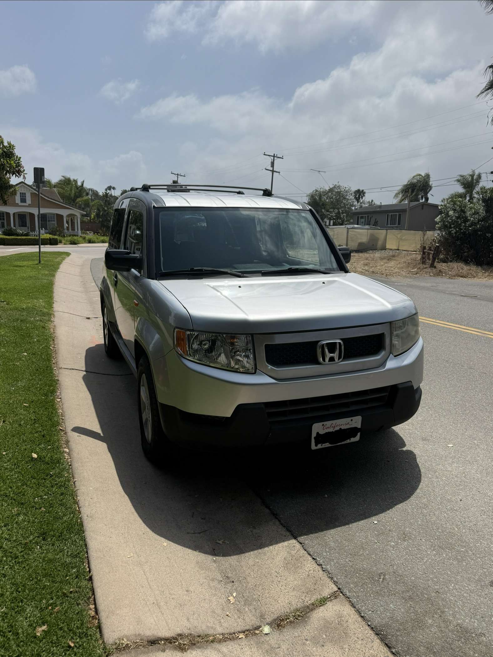 Used 2010 Honda Element EX image 1