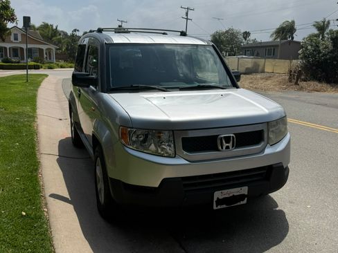 Used 2010 Honda Element EX image 1
