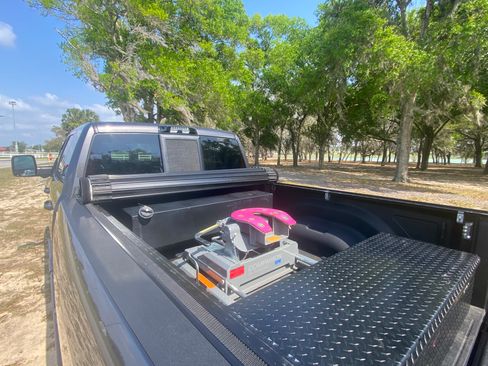 Used 2024 RAM 3500 Laramie w/ Night Edition image 16