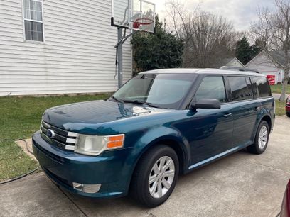 Used 2011 Ford Flex SE w/ Trailer Tow Pkg Class III