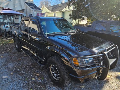 Used 2005 Ford Explorer Sport Trac XLT image 4