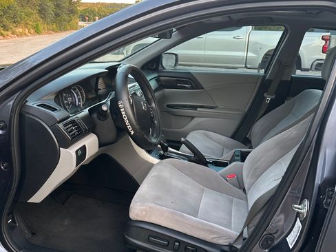 Used 2013 Honda Accord EX image 13