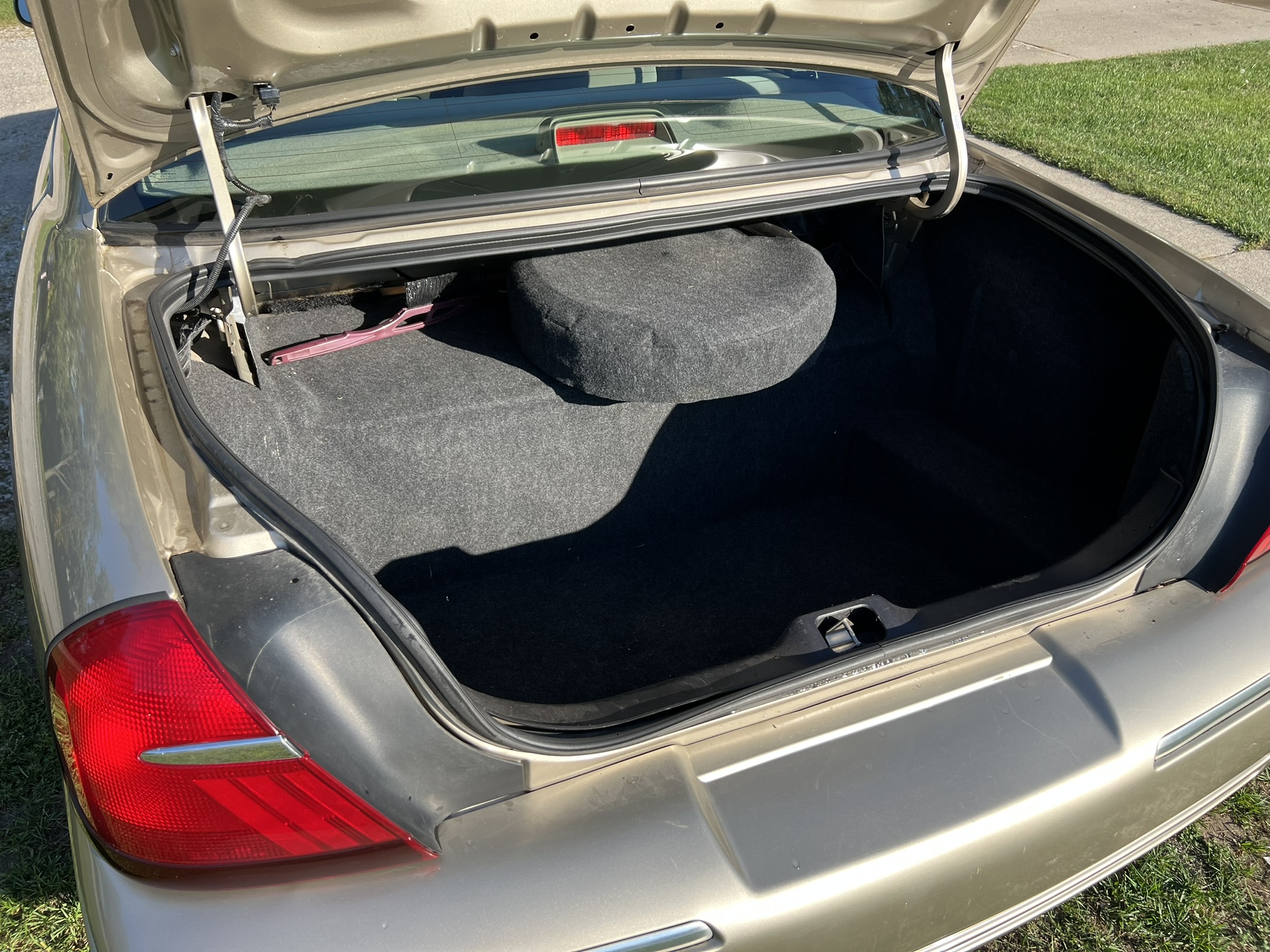 Used 1999 Mercury Grand Marquis LS RWD image 11