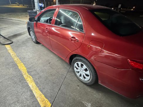 Used 2012 Toyota Corolla L image 10