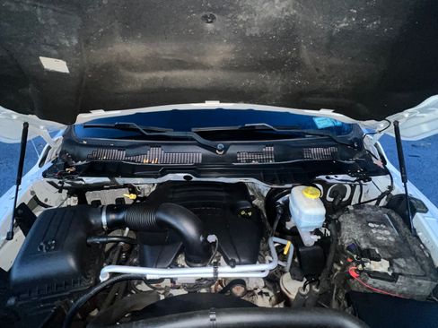 Used 2017 RAM 2500 SLT image 16