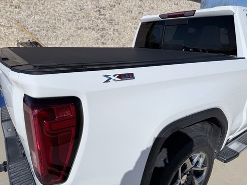 Used 2023 GMC Sierra 1500 SLT w/ SLT Premium Plus Package image 6