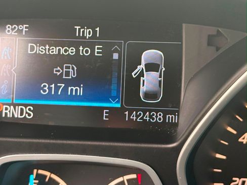 Used 2016 Ford Escape SE FWD image 11