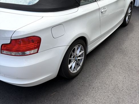 Used 2011 BMW 128i 128i Convertible 2D image 9