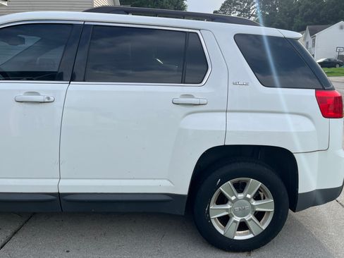 Used 2013 GMC Terrain SLE FWD image 6