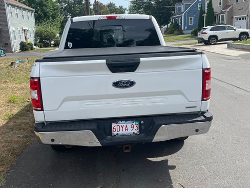 Used 2019 Ford F150 XLT w/ Equipment Group 302A Luxury AWD/4WD image 4
