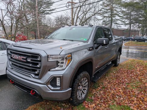 Used 2021 GMC Sierra 1500 AT4 image 1