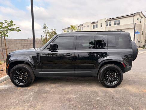 Used 2025 Land Rover Defender 110 S AWD/4WD image 6