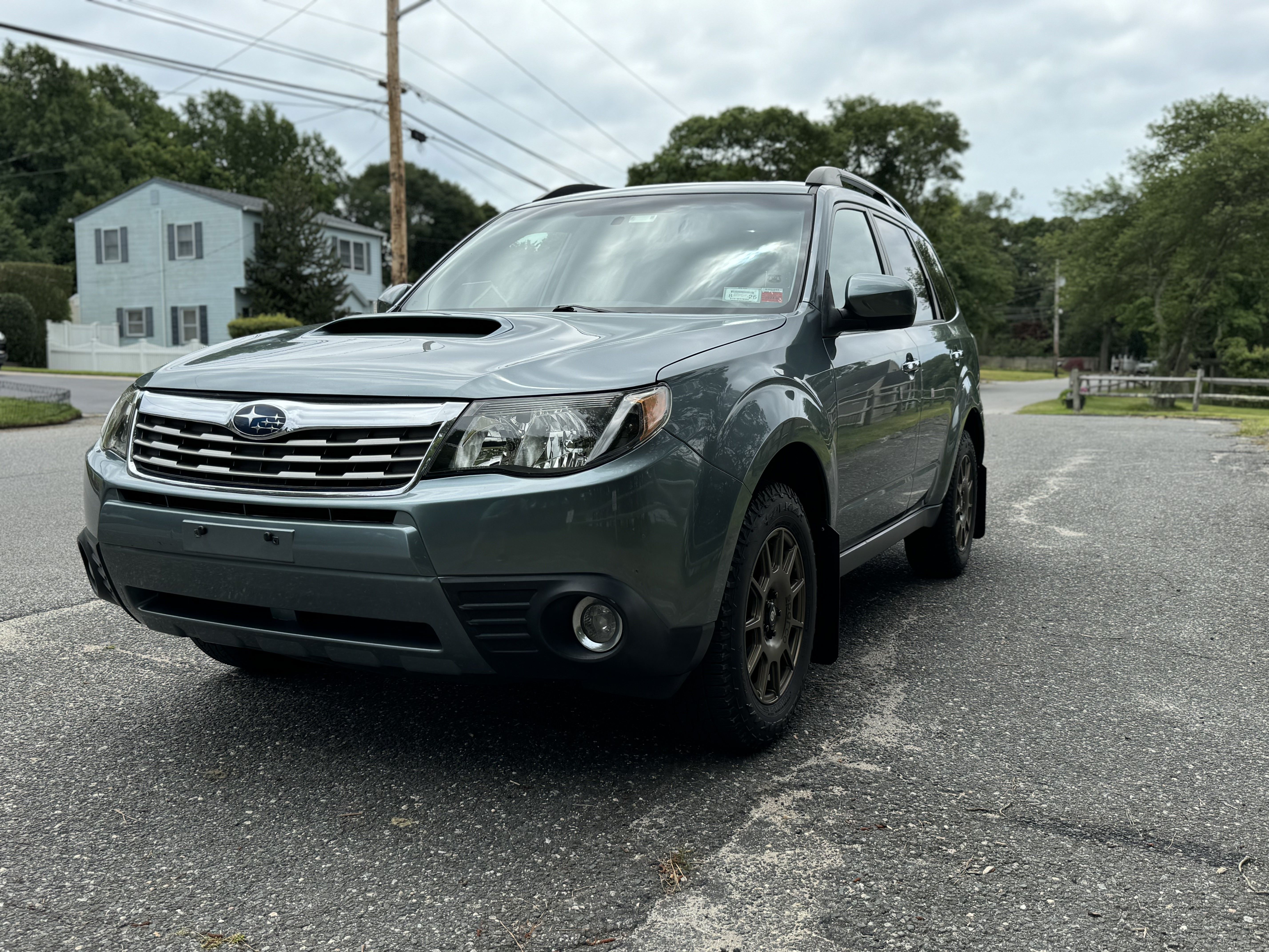 Used 2010 Subaru Forester 2.5XT Limited AWD/4WD image 4