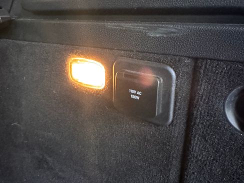 Used 2010 Mercedes-Benz GLK 350 4MATIC image 14