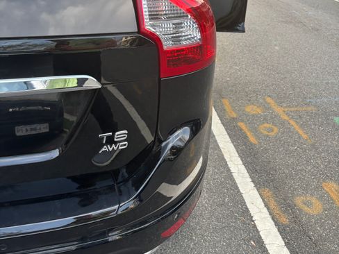 Used 2015 Volvo XC60 T6 Platinum w/ Climate Package image 4