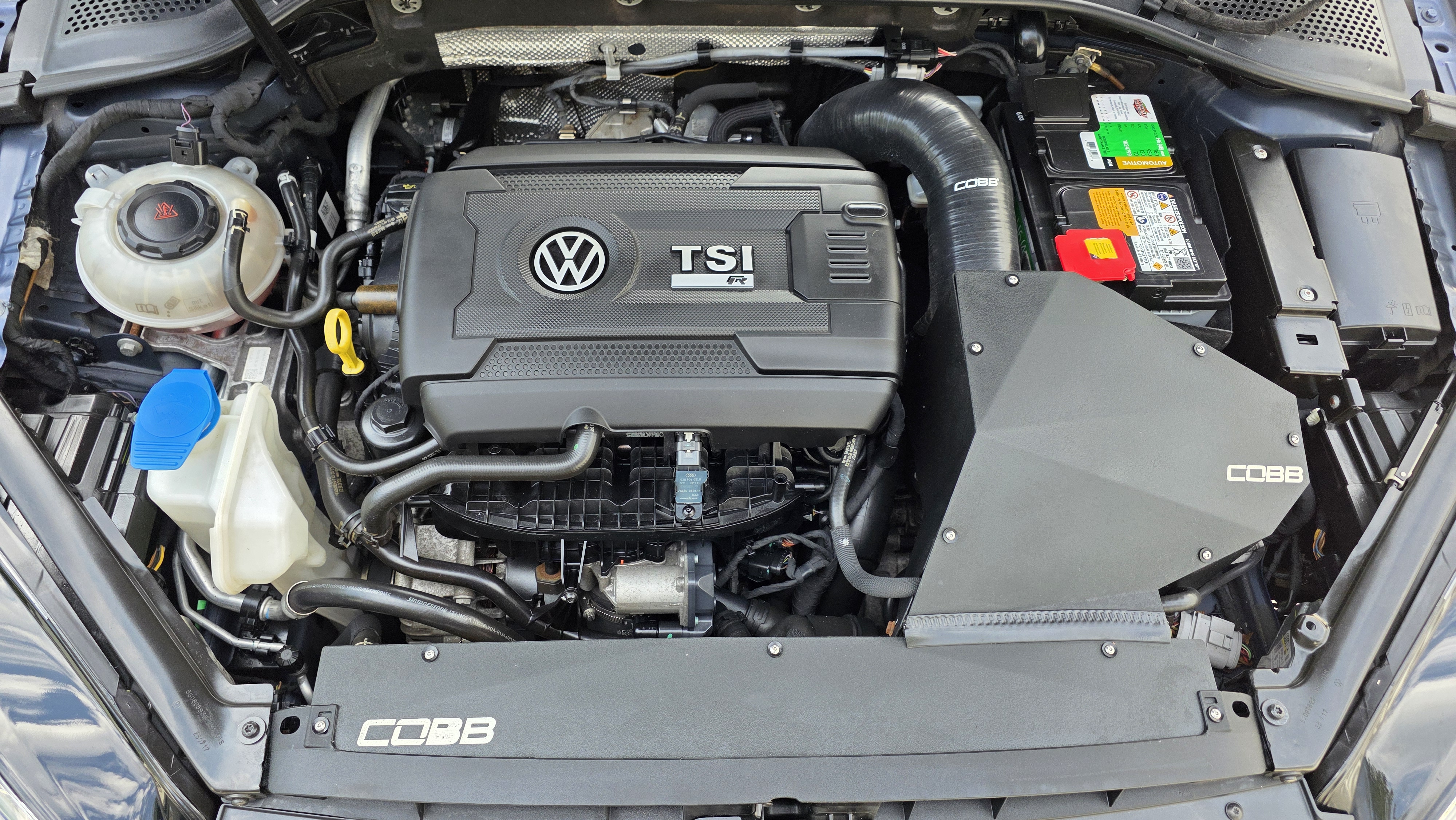 Used 2018 Volkswagen Golf 4-Door AWD/4WD image 5