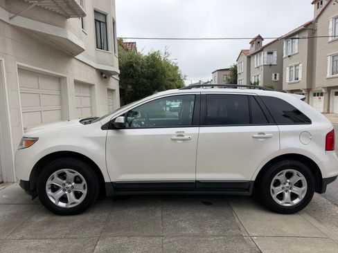 Used 2013 Ford Edge SEL FWD image 1