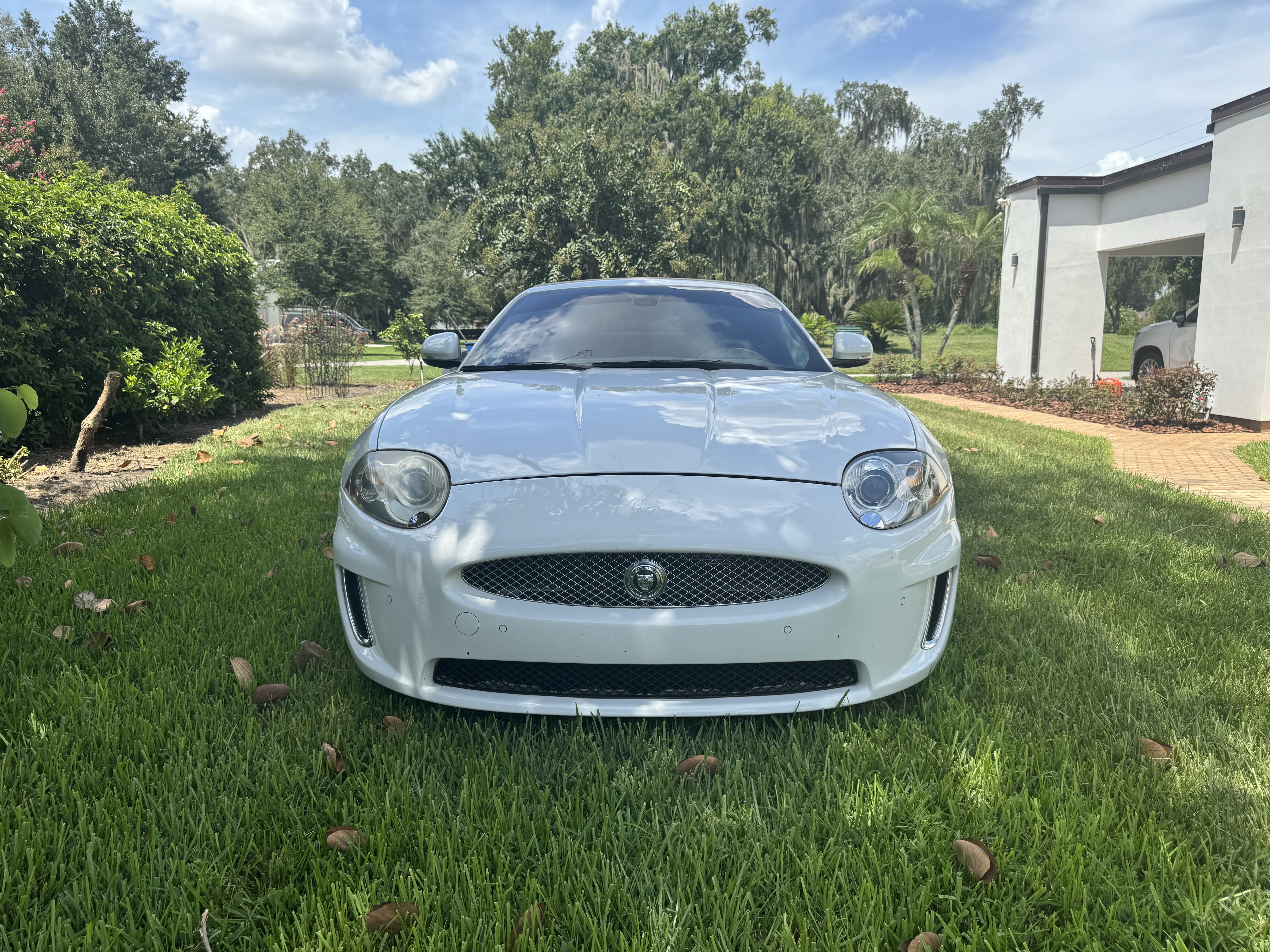 Used 2011 Jaguar XK Convertible RWD image 5
