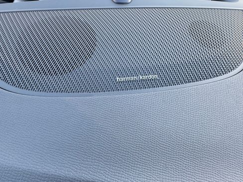 Used 2020 Volvo XC90 T6 Momentum image 9