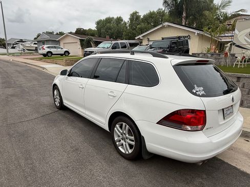 Used 2011 Volkswagen Jetta TDI image 5