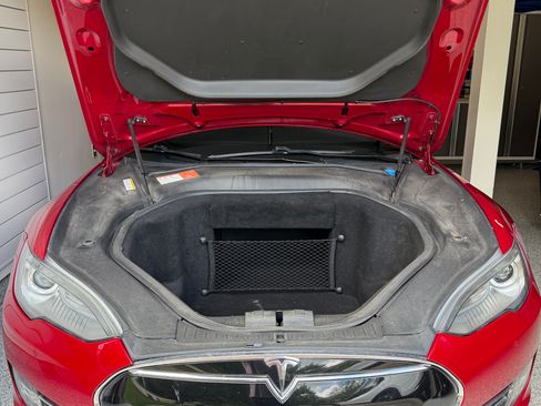 Used 2014 Tesla Model S RWD image 30
