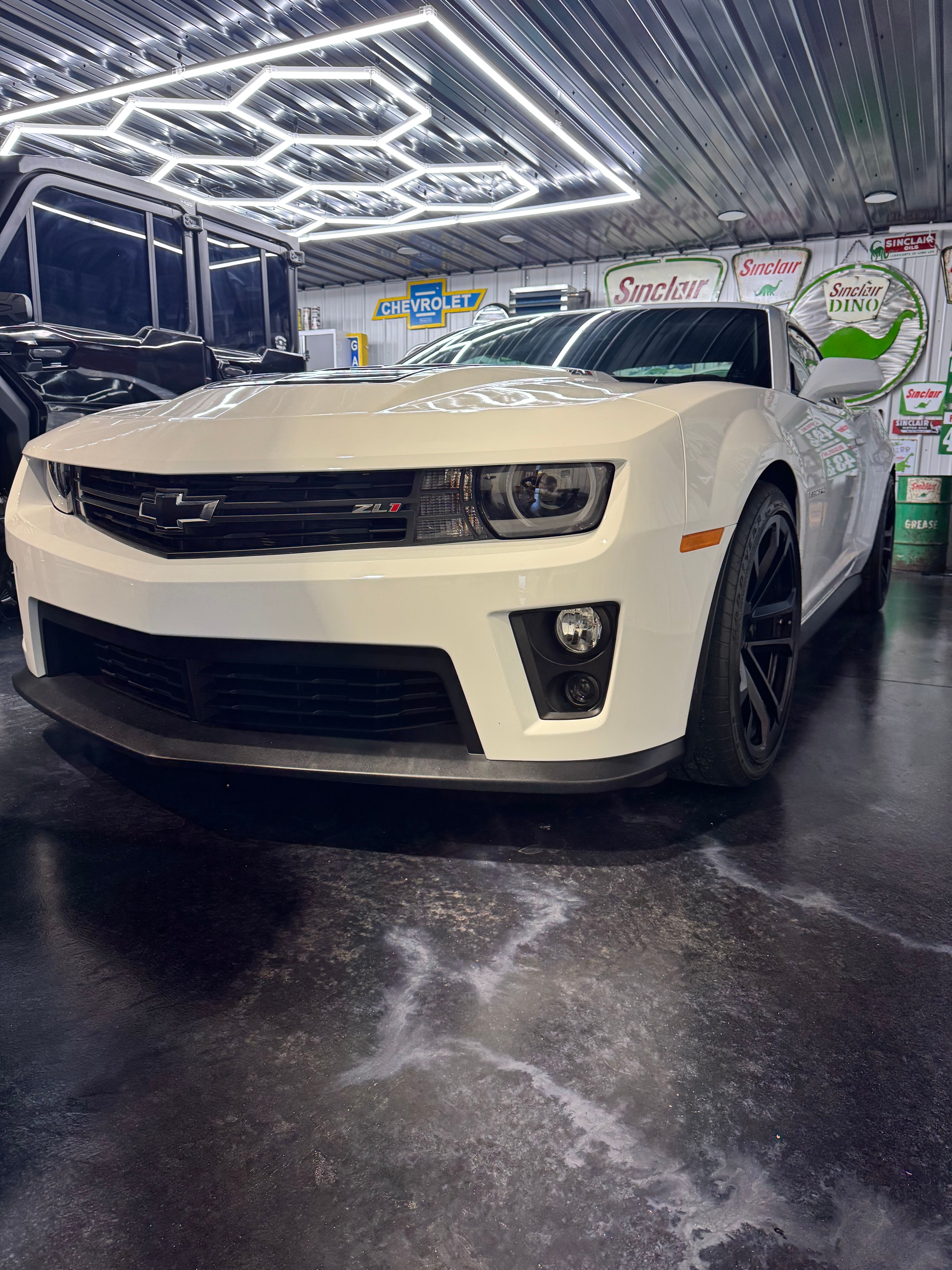 Used 2014 Chevrolet Camaro ZL1 RWD image 1