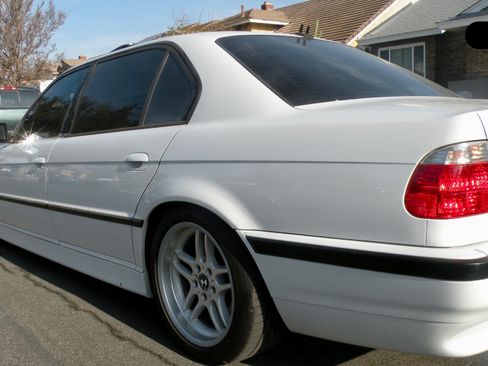 Used 2001 BMW 740iL 740iL Sedan 4D image 7