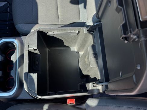 Used 2019 Chevrolet Silverado 1500 LT Trail Boss image 12