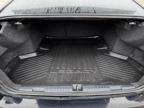 Used 2020 Subaru Legacy Premium image 16