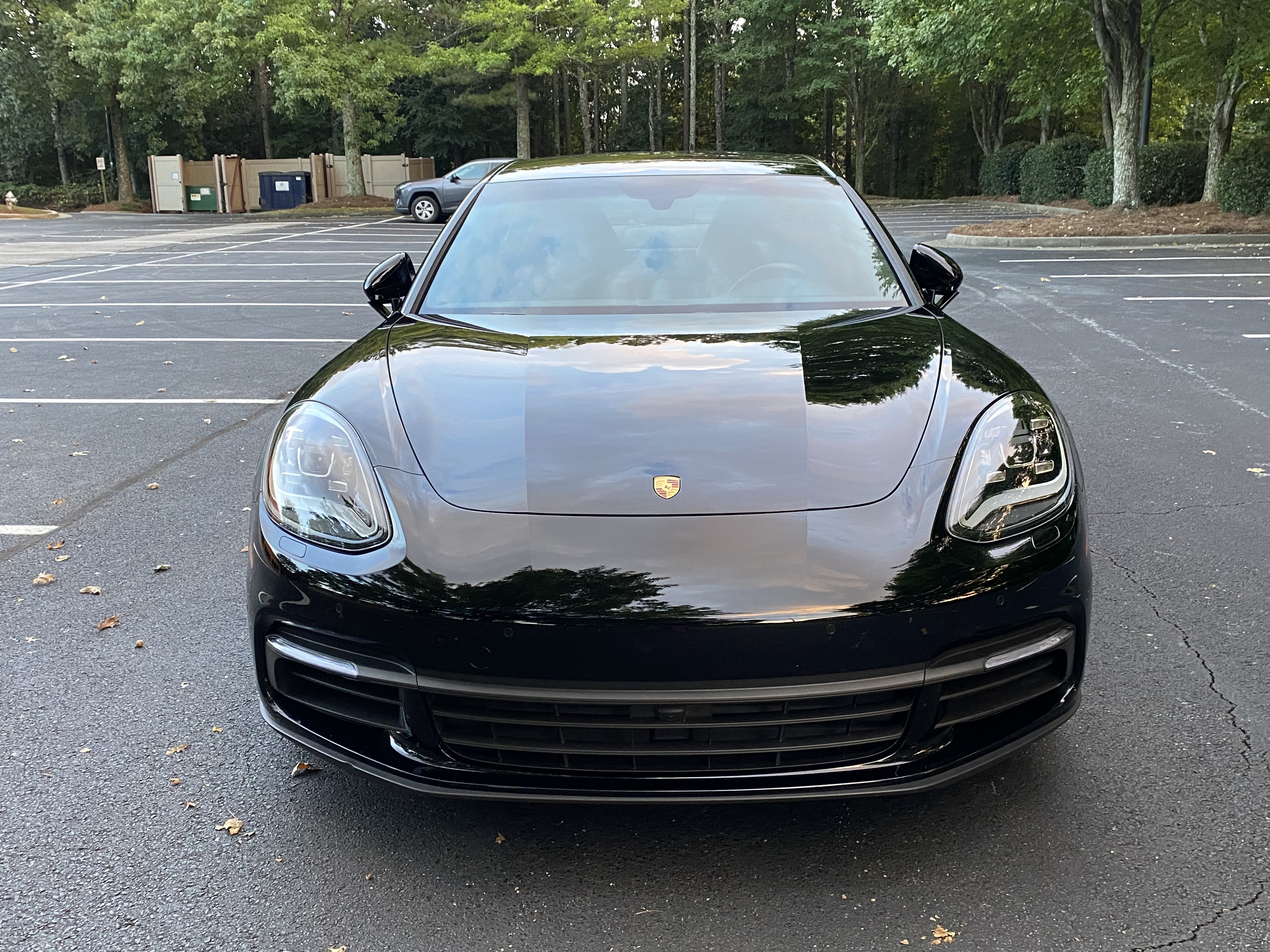 Used 2020 Porsche Panamera image 4