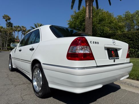 Used 1998 Mercedes-Benz C 280 Sedan image 5