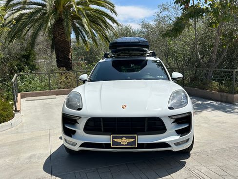 Used 2017 Porsche Macan GTS AWD/4WD image 8