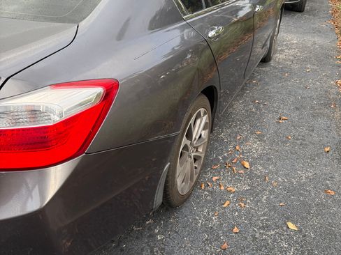 Used 2014 Honda Accord Sport image 12