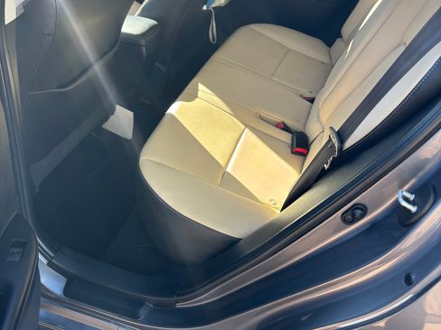 Used 2015 Lexus CT 200h image 5