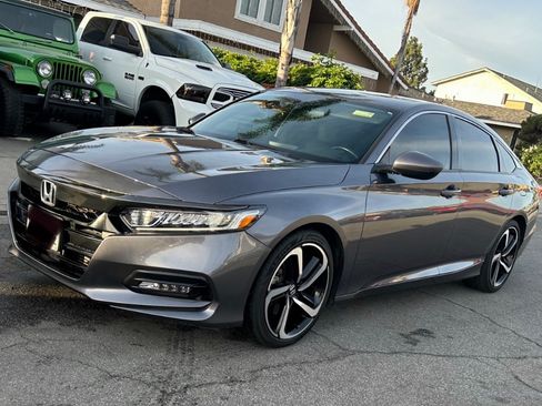 Used 2020 Honda Accord Sport image 6
