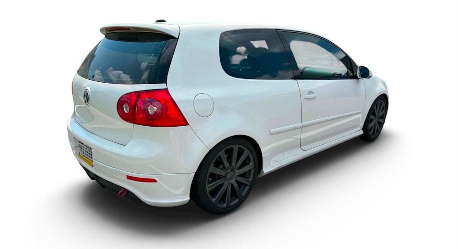 Used 2008 Volkswagen R32 AWD/4WD image 6
