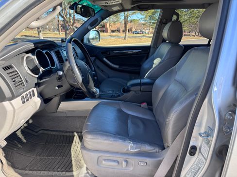 Used 2003 Toyota 4Runner Limited image 10