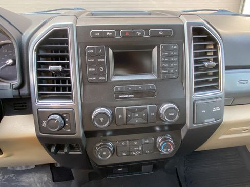 Used 2019 Ford F350 XLT w/ XLT Value Package image 8